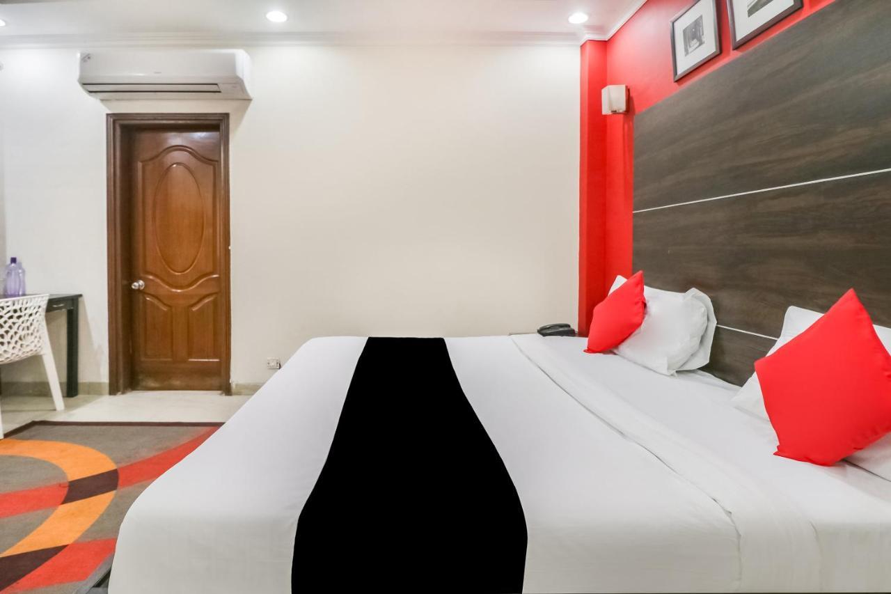 Capital O Hotel Bms Near Appu Ghar Gurgaon Exteriör bild